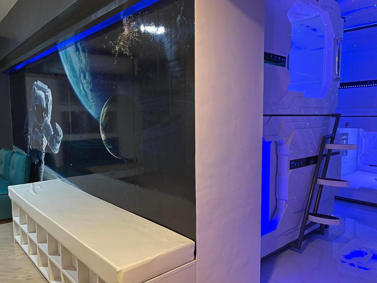 Bmax Spacepods Sleep In Space - 4Mins From Mactan Airport Lapu-Lapu City Exteriör bild